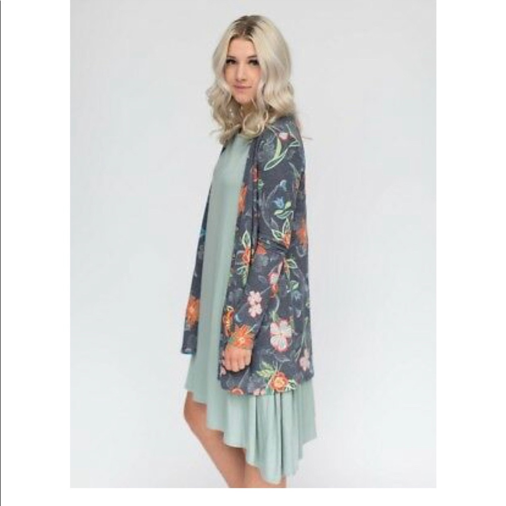Agnes & Dora Essential Floral Cardigan NWT S L
